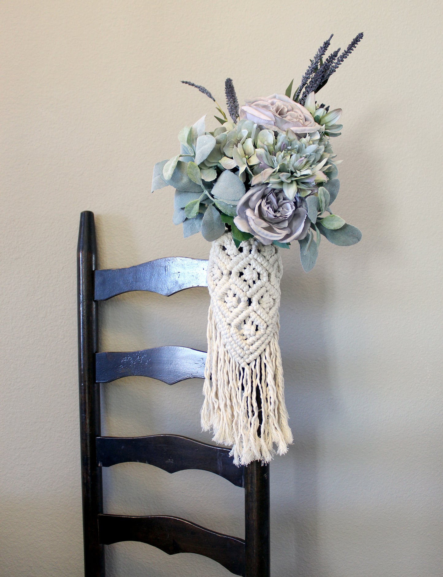 Forget Me Knots Diamond V Bouquet Wrap image 3