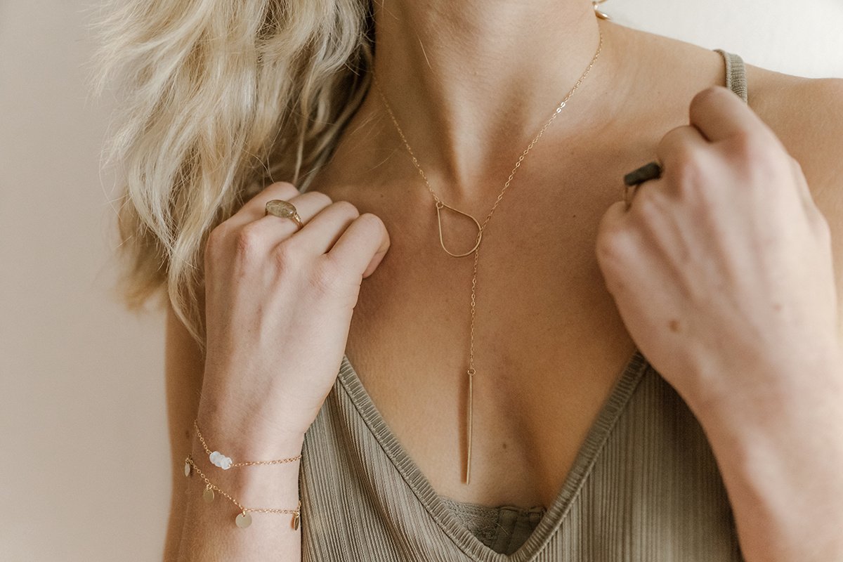 Hammered Teardrop Lariat Necklace Necklace image 2