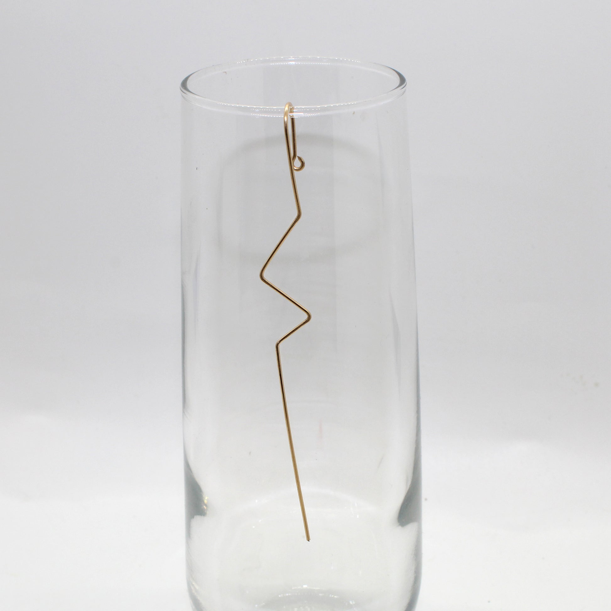 Zig Zag Ear Pin image 5