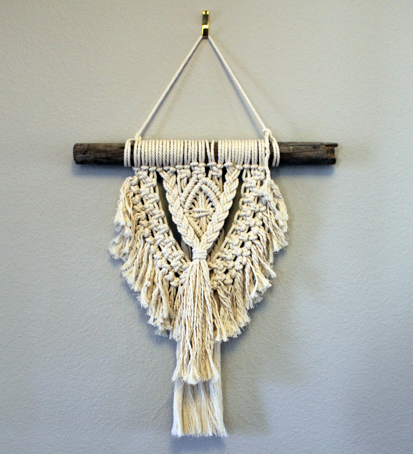 Forget Me Knots Macrame Tassel Wall Hanging image 4