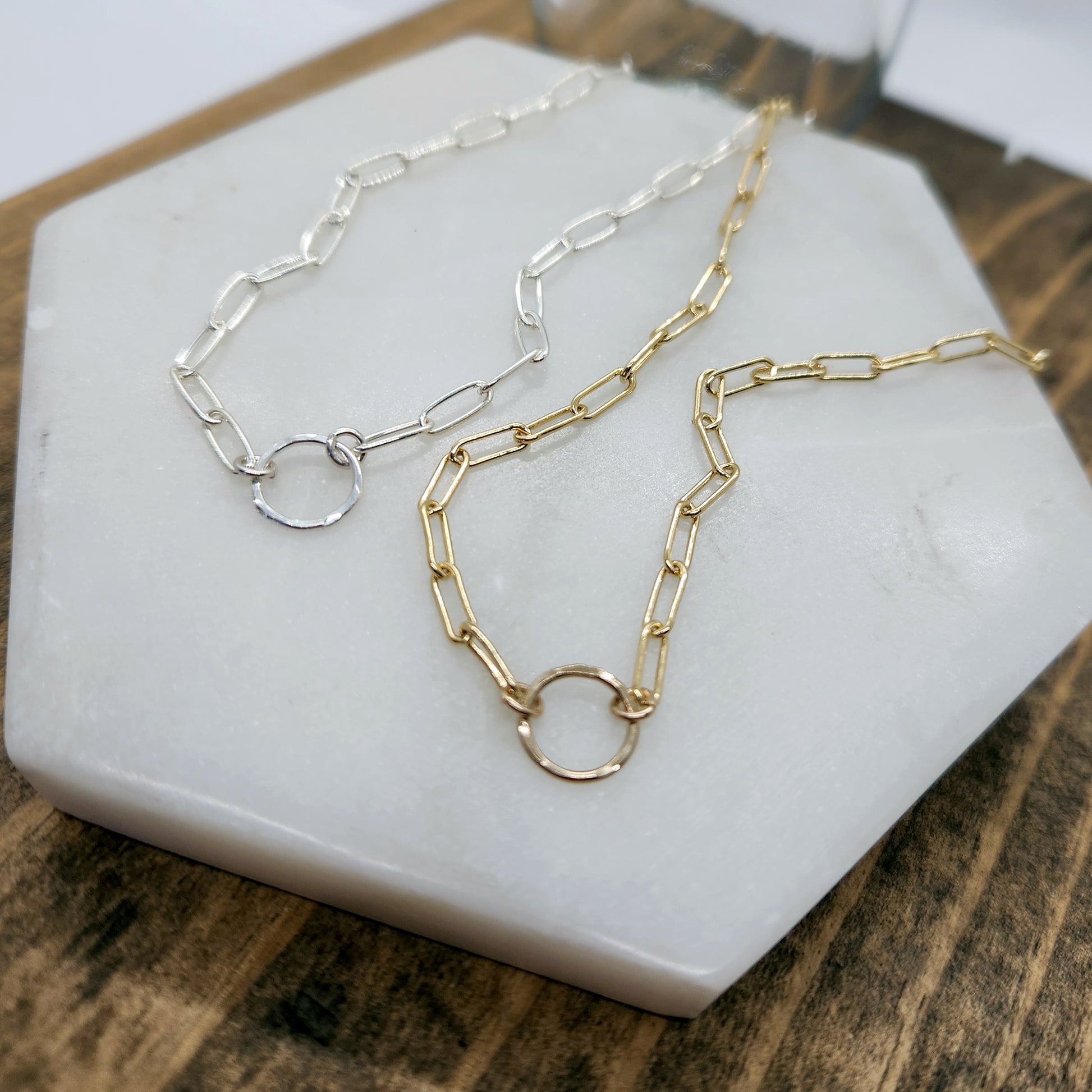 Paperclip Chain Circle Choker image 1