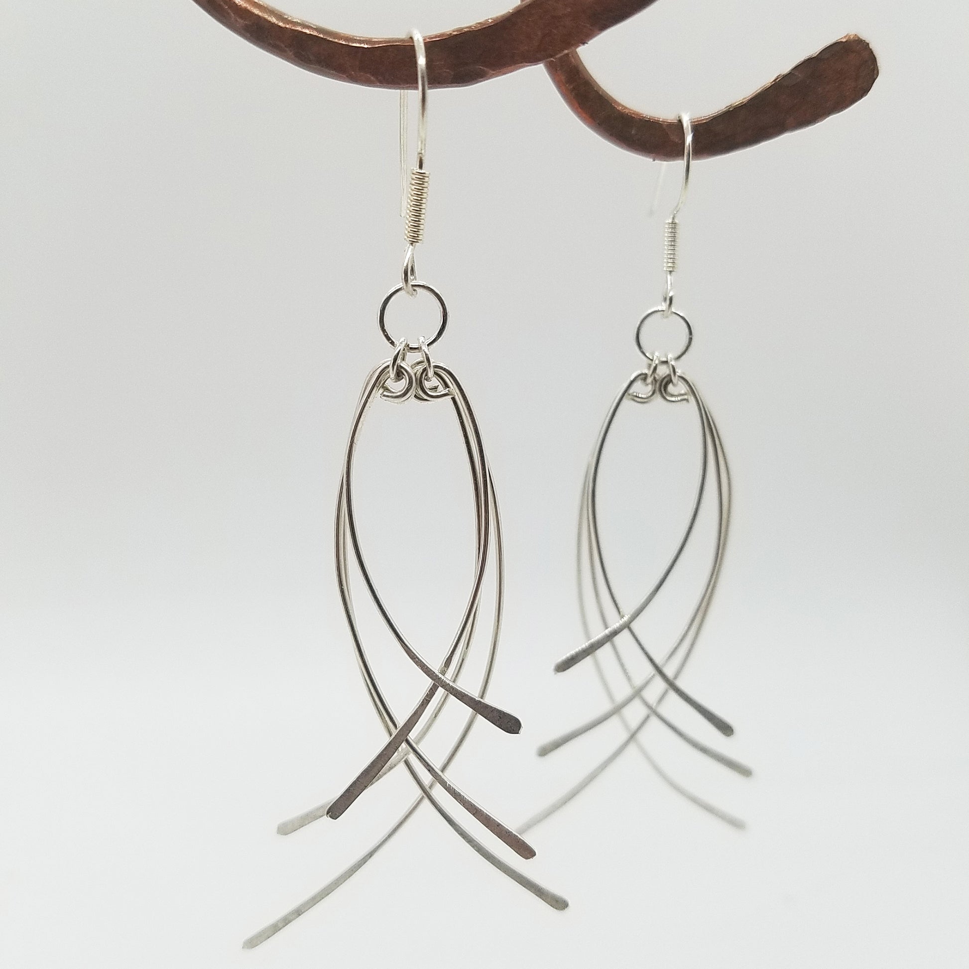 Andi  Large Dancing Dangle Fish image 2