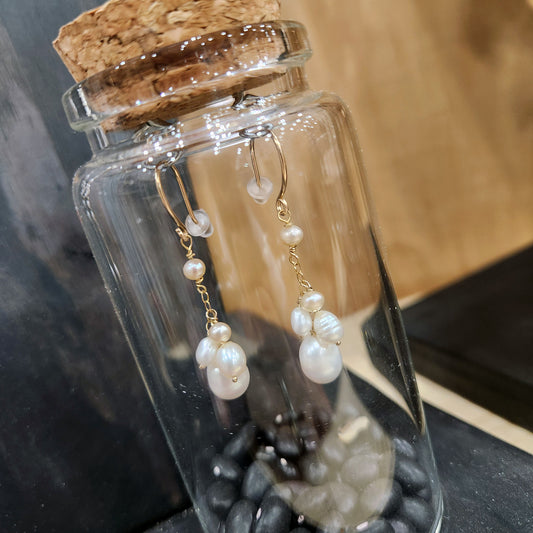 Rue Ann Pearl Earrings image 0