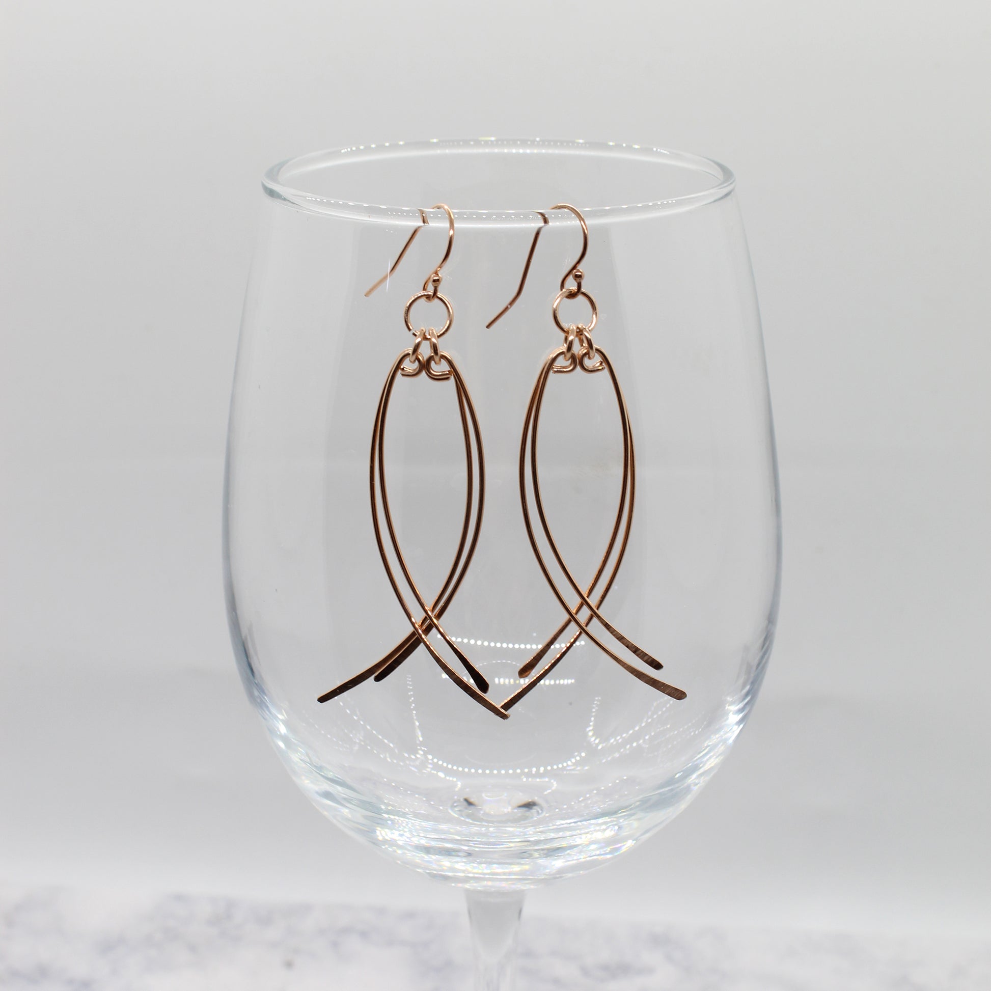 Andi Small Dancing Dangle Fish image 3