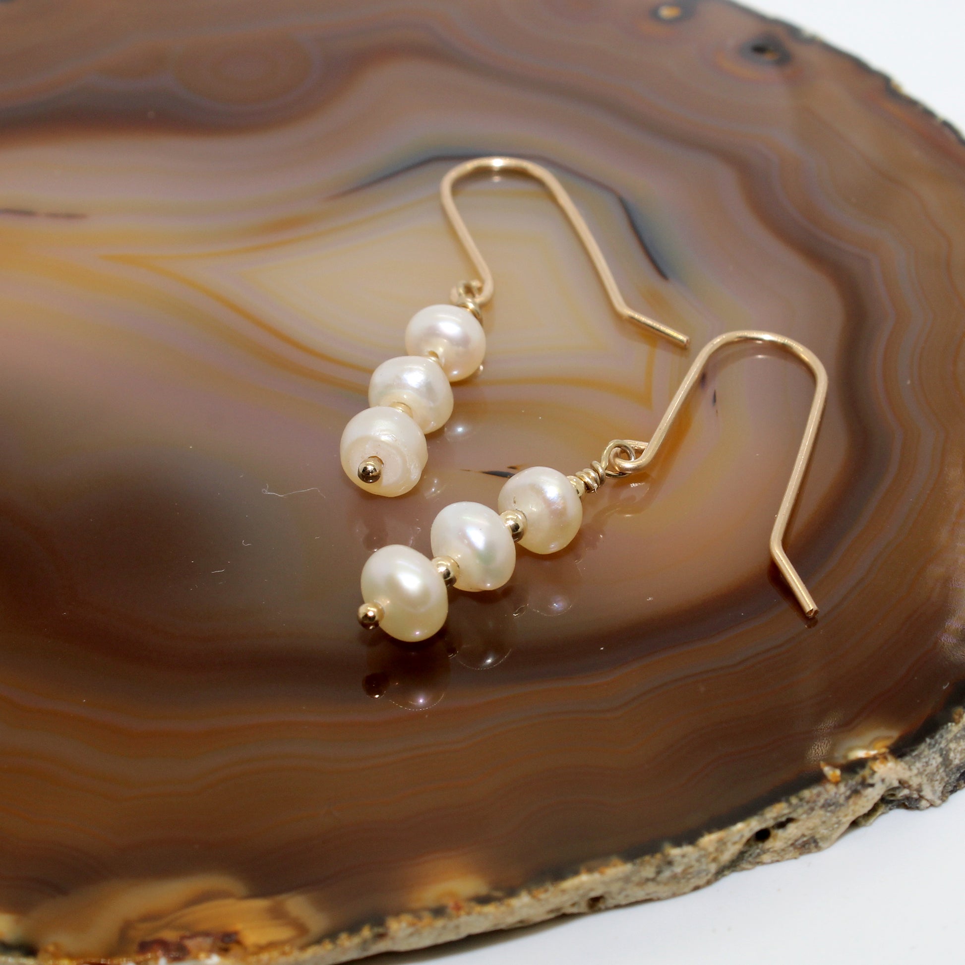 Tres Pearl Earrings image 5