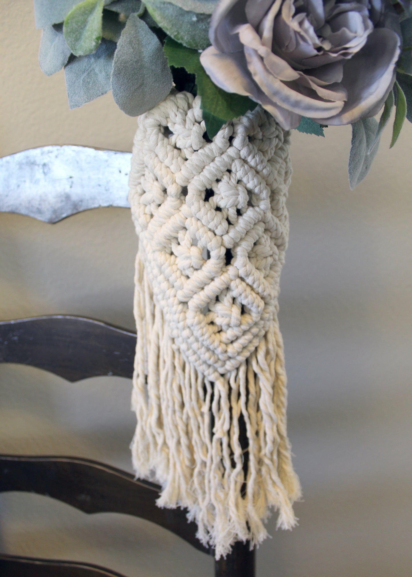 Forget Me Knots Diamond V Bouquet Wrap image 2