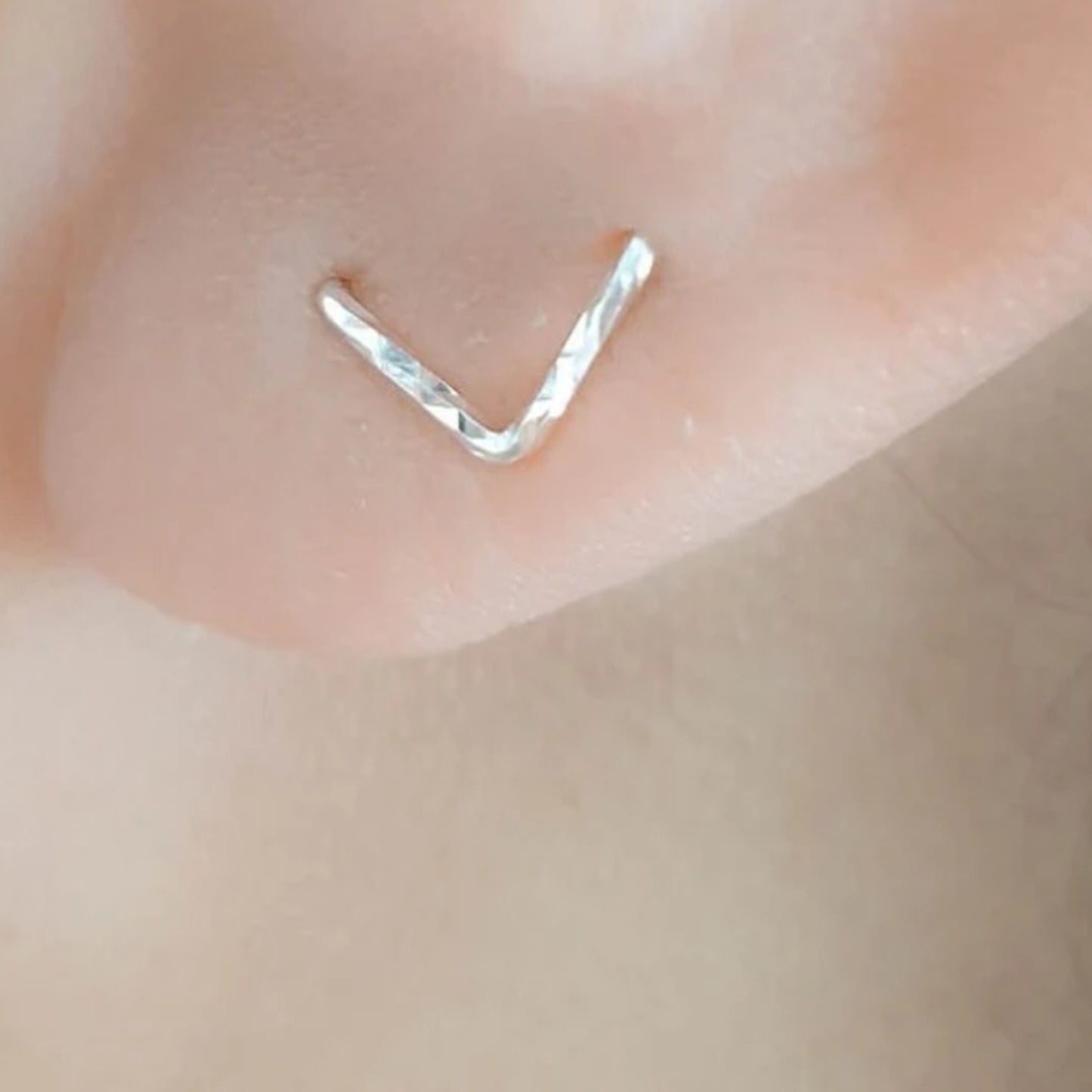 Double Piercing "V" Threaders image 2